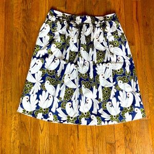 Ann Taylor Dove Skirt, size 14